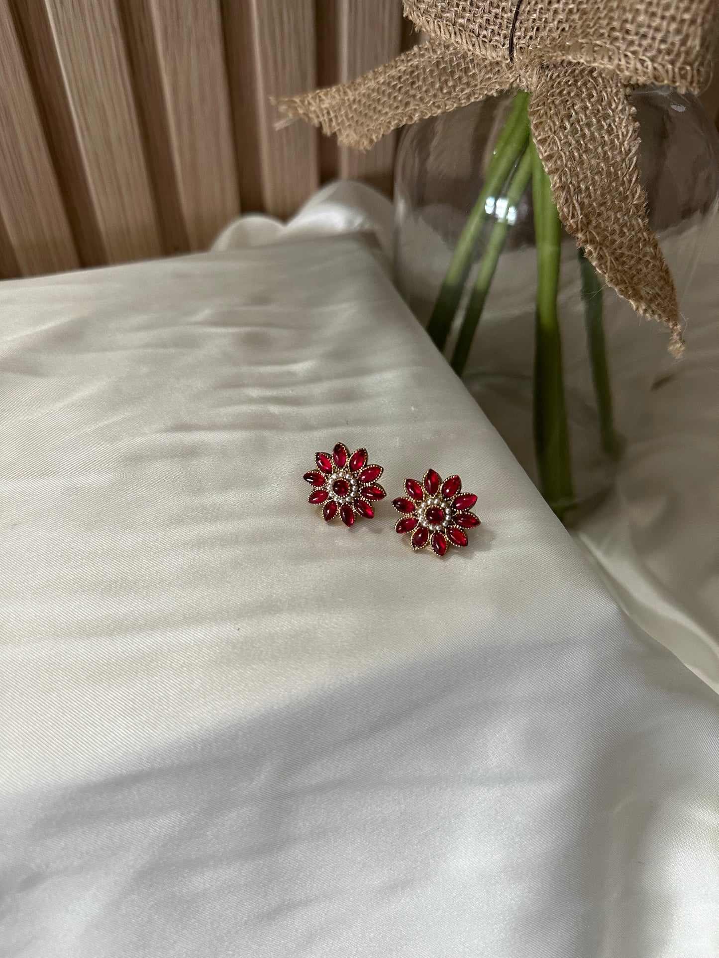 Agra Studs