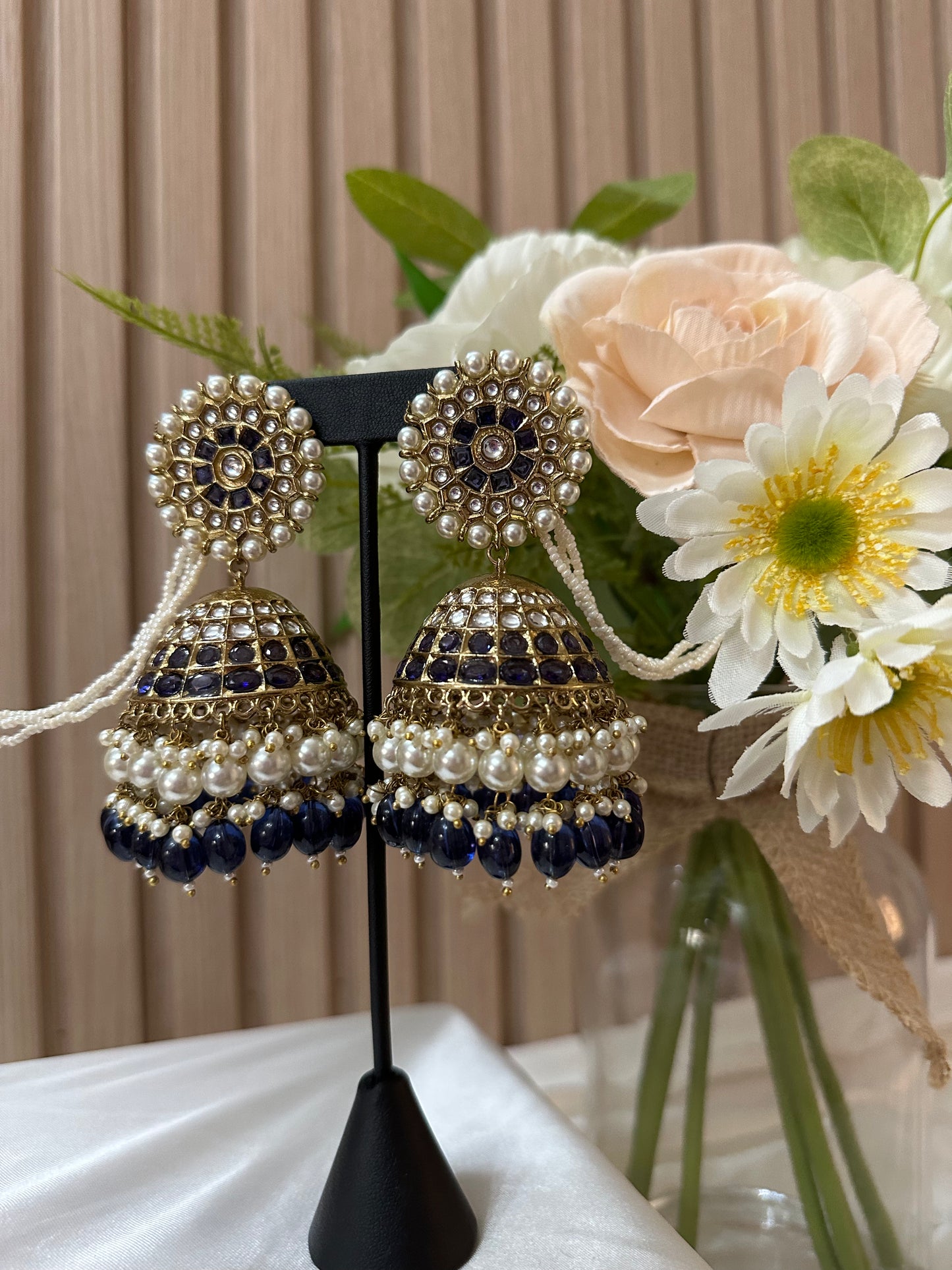 Montpellier Earrings with Saharay