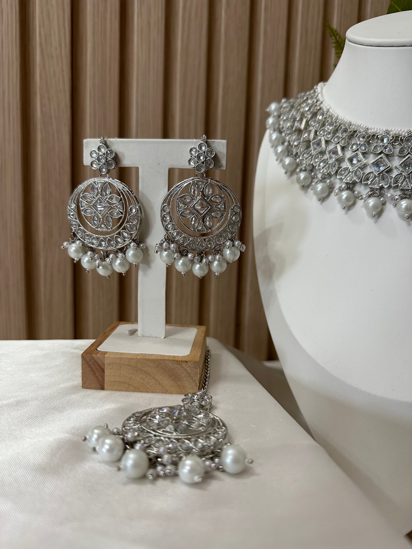 Winslow Necklace Set