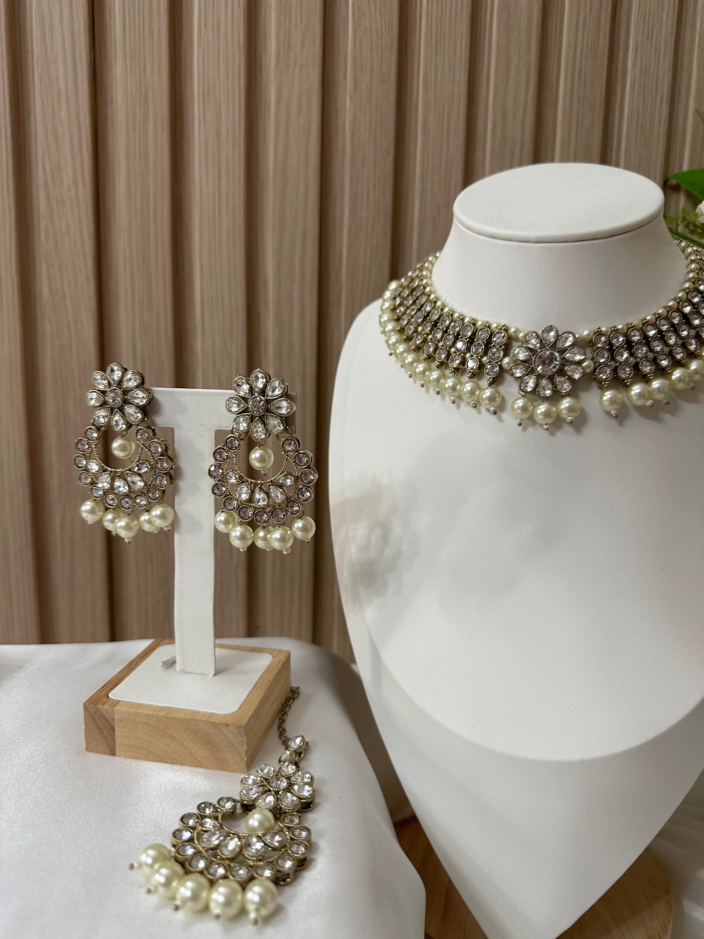 Murcia Necklace Set