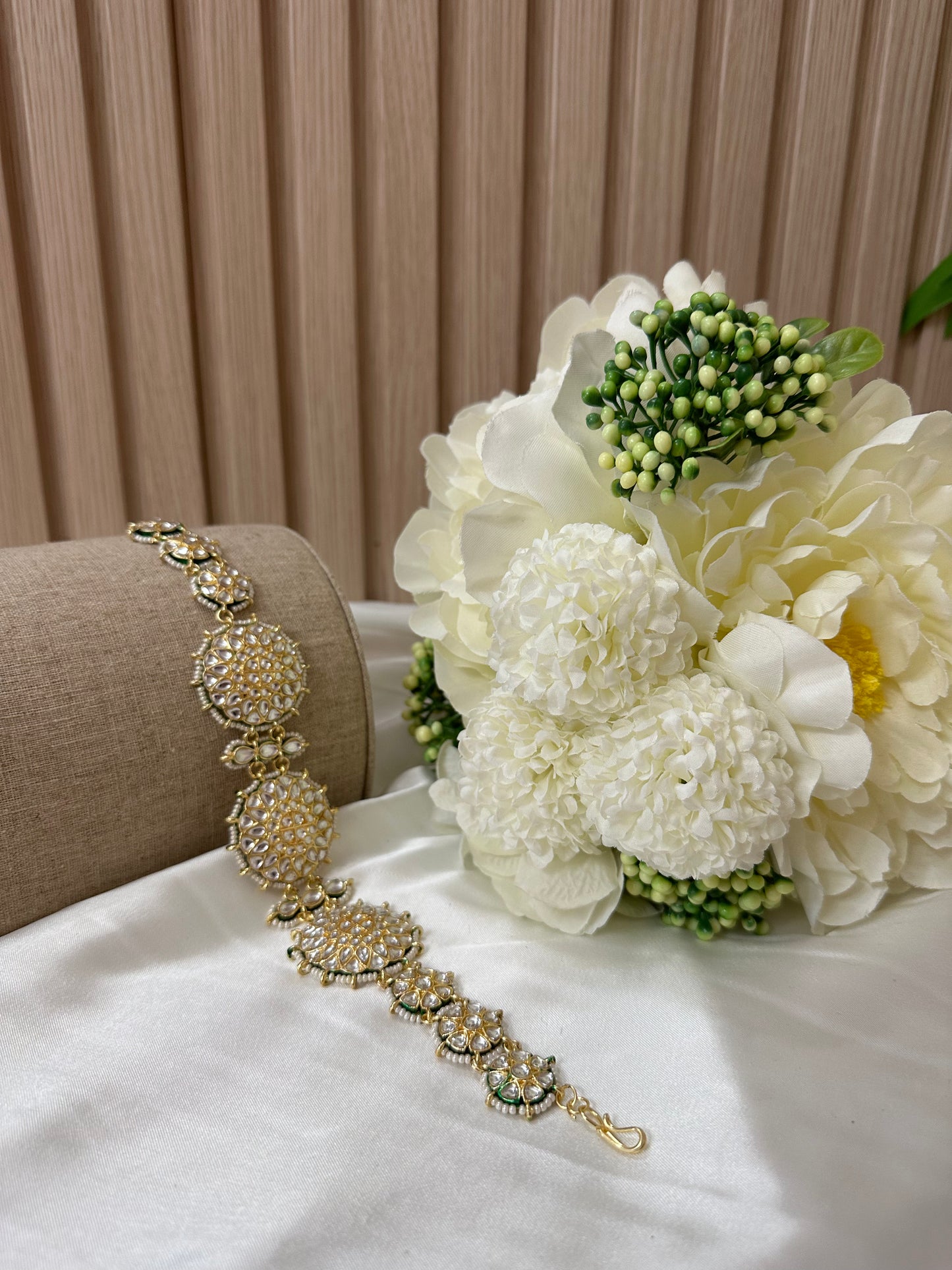 Varese Sheeshphool