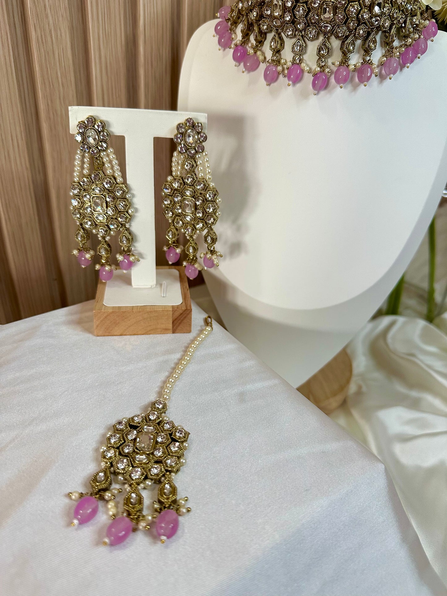 Charminar Choker Set