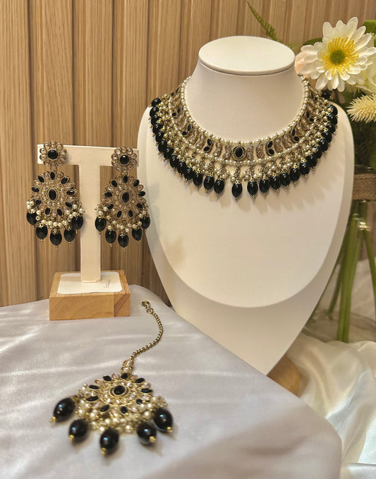 Vienna Necklace Set